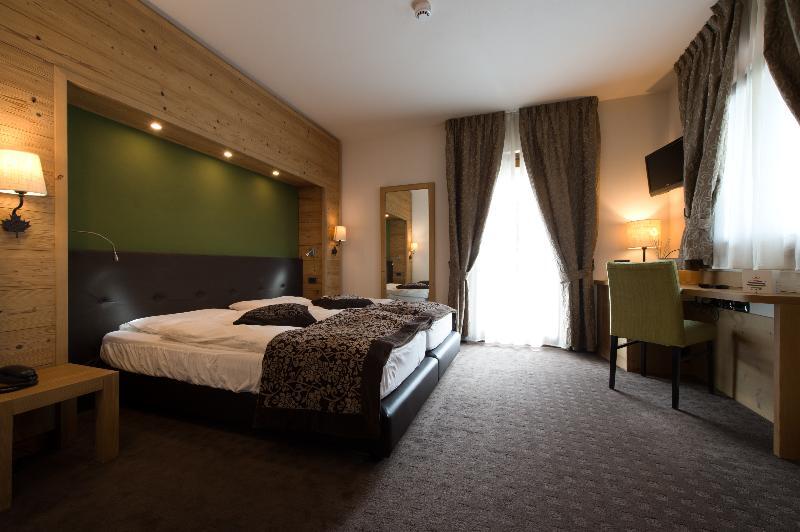 Vedig Hotel 4*